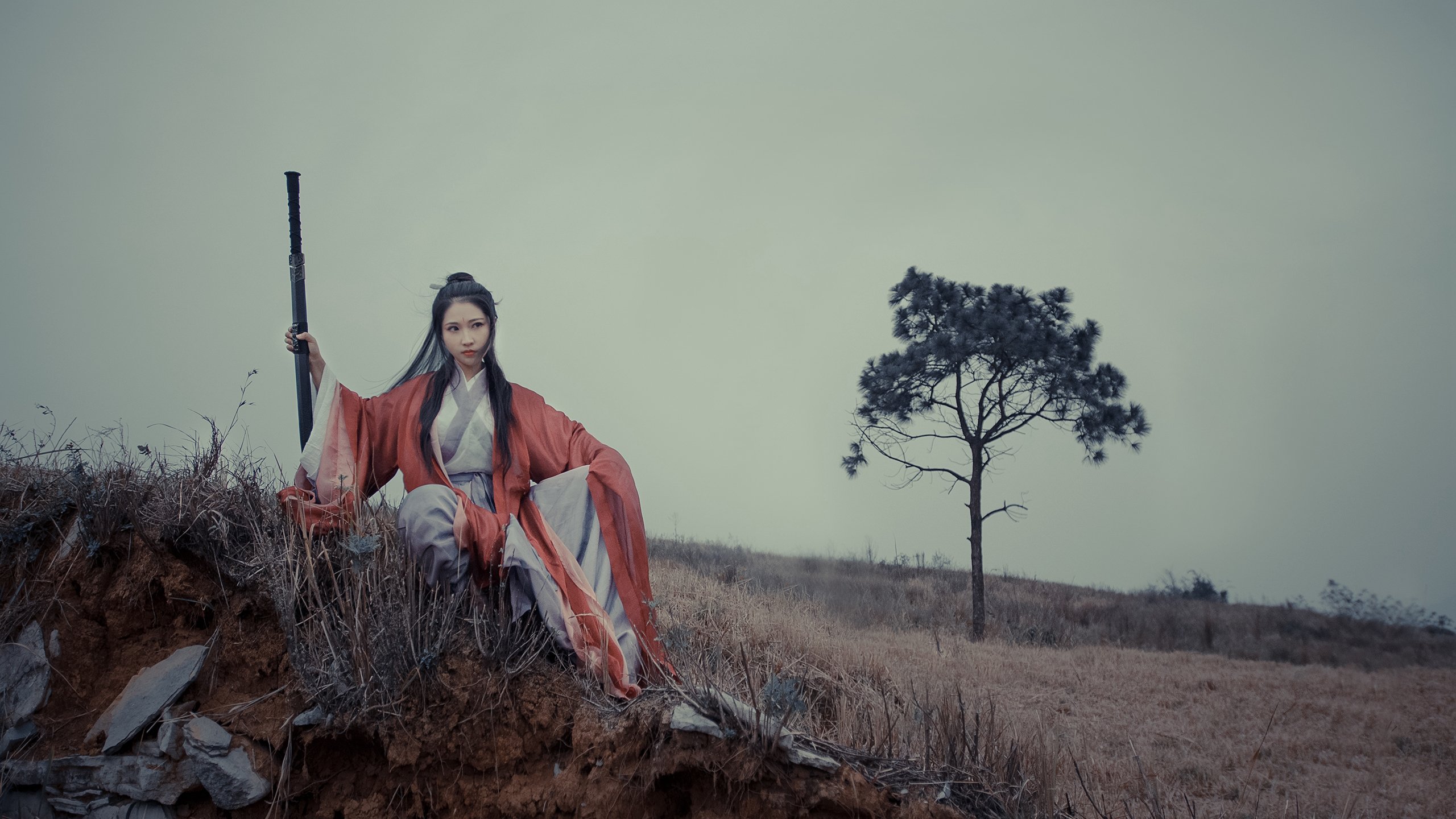 赛场“秀技”一览无遗：突破、扣篮、华丽助攻的巅峰演绎，秀篮球视频