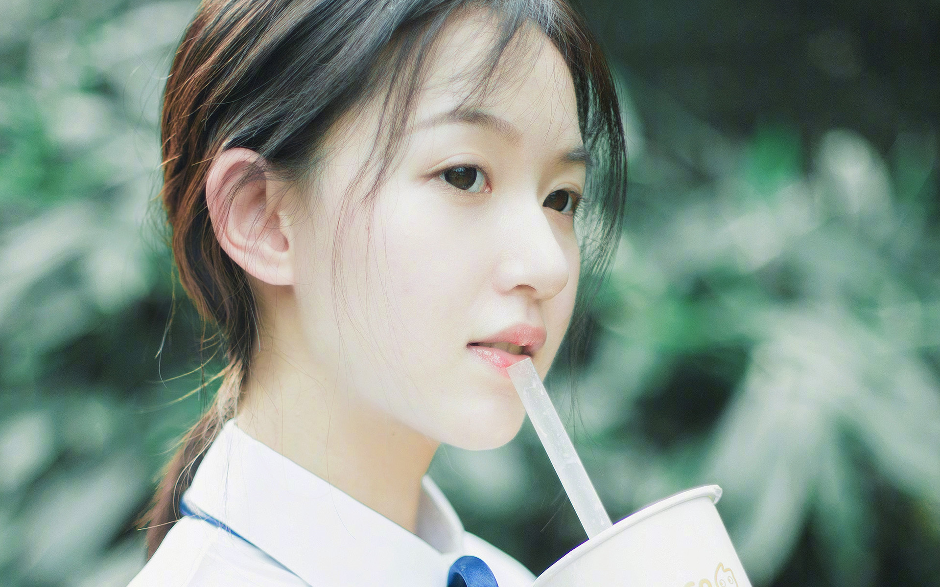 爱游戏中国官方登录入口网站-“多特惜败皇马，欧陆内战惨烈”